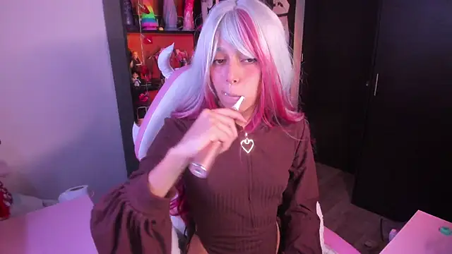 amber yull online show from April 2026 02:31:01 AM