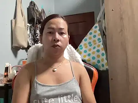 UrLove Marga online show from September 2025 10:02:02 PM