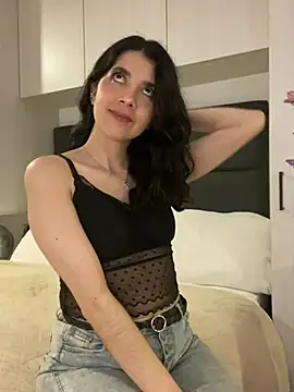 Snapshot of saori_10 chatting on December 2024 10:52:01 AM saori 10 online show from December 2024 10:52:01 AM