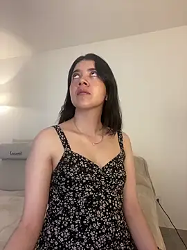 Snapshot of saori_10 chatting on March 2026 04:25:01 AM saori 10 online show from March 2026 04:25:01 AM