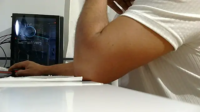 Snapshot of ByDeviL chatting on September 2025 08:21:01 PM ByDeviL online show from September 2025 08:21:01 PM