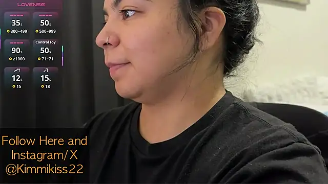 kimmiakiss22 online show from October 2025 12:26:01 AM