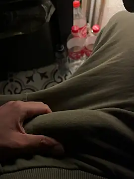 Snapshot of Nando chatting on February 2026 05:42:02 PM Nando online show from February 2026 05:42:02 PM