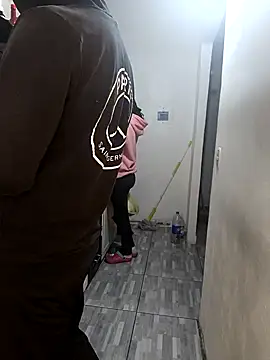 catire2323 online show from October 2025 11:49:02 PM