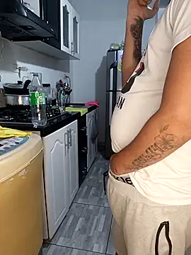 catire2323 online show from February 2026 01:46:01 AM