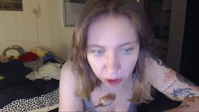 amanda kiss kiss online show from December 2024 05:13:01 PM