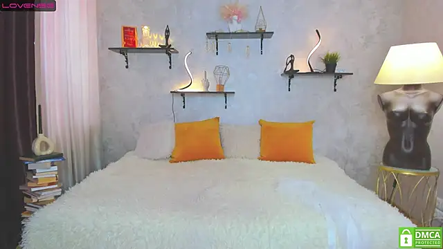 Snapshot of StripBianka chatting on February 2025 10:39:02 AM StripBianka online show from February 2025 10:39:02 AM