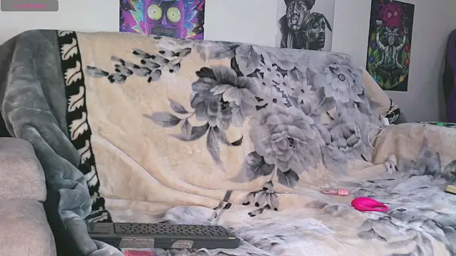 Snapshot of IM_MAYA chatting on February 2025 01:00:02 PM IM MAYA online show from February 2025 01:00:02 PM