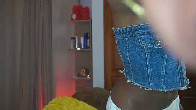 astreaharmonia online show from November 2025 11:58:01 PM