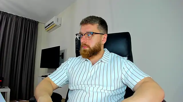 Findom guy online show from April 2026 09:46:02 AM