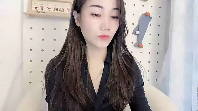 Snapshot of MIa59 chatting on November 2025 12:22:01 AM MIa59 online show from November 2025 12:22:01 AM