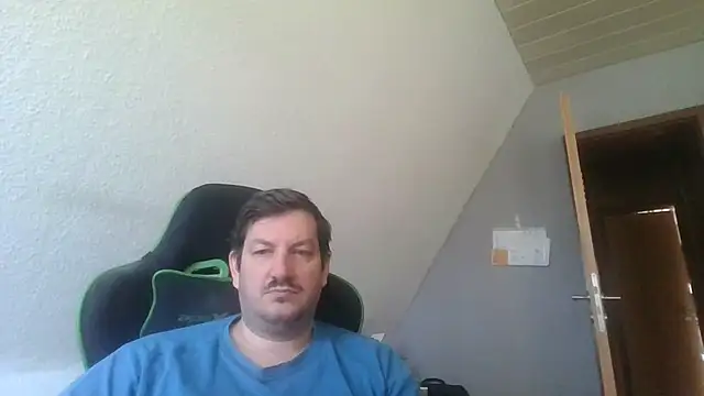 Snapshot of Golffahrer1982 chatting on October 2025 10:13:02 AM Golffahrer1982 online show from October 2025 10:13:02 AM