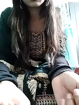 Snapshot of Noor_Darliing chatting on January 2025 02:53:01 PM Noor Darliing online show from January 2025 02:53:01 PM