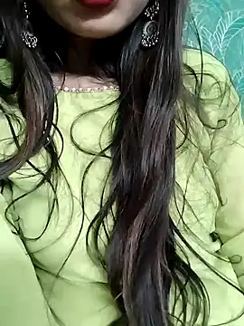 Snapshot of Noor_Darliing chatting on February 2025 06:15:02 PM Noor Darliing online show from February 2025 06:15:02 PM