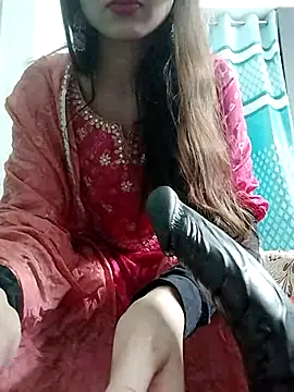 Snapshot of Noor_Darliing chatting on February 2025 03:15:02 PM Noor Darliing online show from February 2025 03:15:02 PM