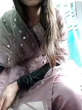 Snapshot of Noor_Darliing chatting on March 2025 03:29:01 PM Noor Darliing online show from March 2025 03:29:01 PM