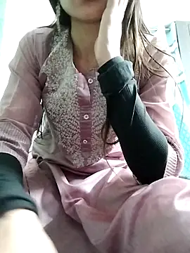 Snapshot of Noor_Darliing chatting on March 2025 09:37:02 PM Noor Darliing online show from March 2025 09:37:02 PM