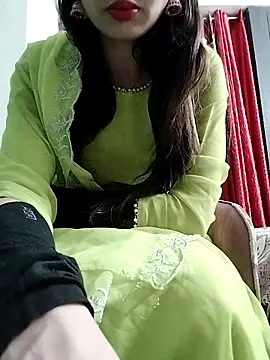 Noor Darliing online show from April 2026 03:28:01 PM