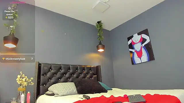 Sophiietaylor online show from February 2025 02:28:02 AM