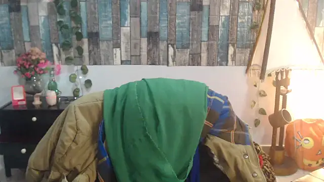 KarimaSarabe online show from November 2025 10:31:02 PM