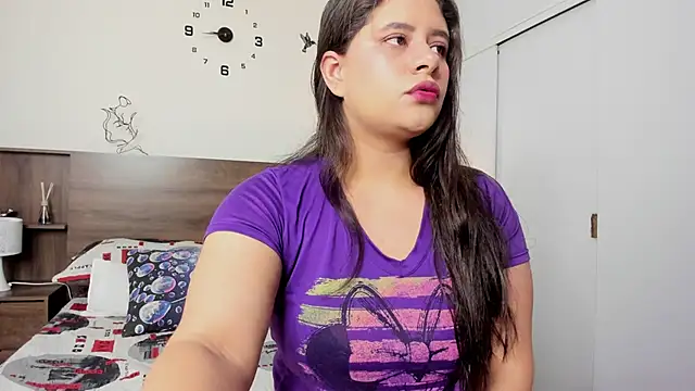 emily adams01 online show from April 2026 11:30:02 PM