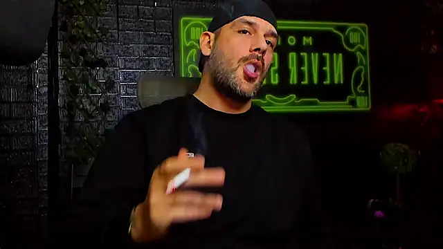 LexXHardy online show from January 2026 08:45:02 PM