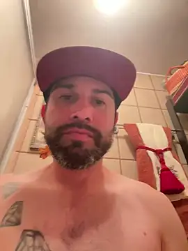 Snapshot of hotraillX chatting on February 2025 05:12:02 AM hotraillX online show from February 2025 05:12:02 AM