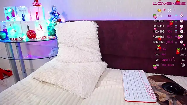 AlienBaby  online show from December 2024 12:09:02 AM