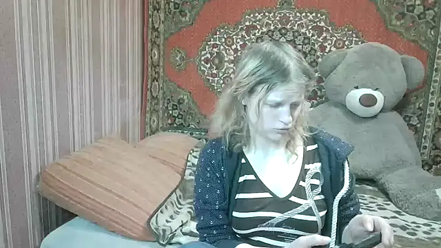 Kathlyn  Heath online show from December 2025 07:22:01 PM