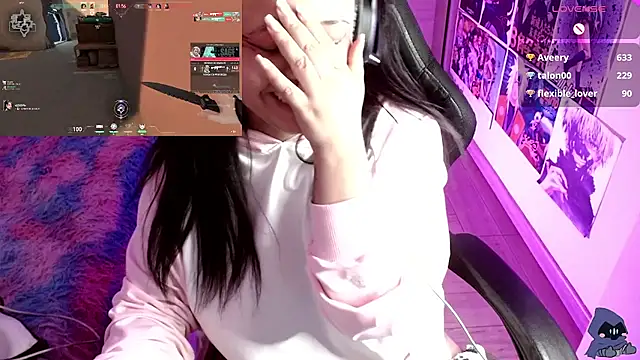 Emmachan19 online show from January 2025 10:22:02 AM