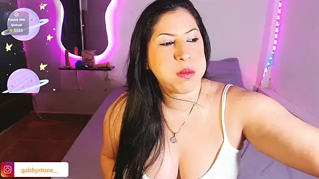 Gabby stone  online show from January 2026 12:02:01 AM