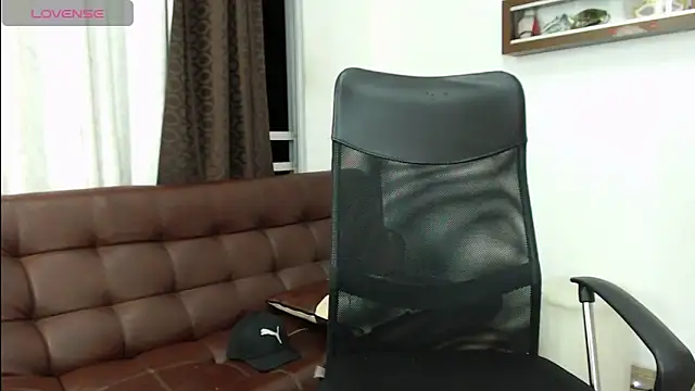 Snapshot of michacosio chatting on October 2025 02:53:01 AM michacosio online show from October 2025 02:53:01 AM