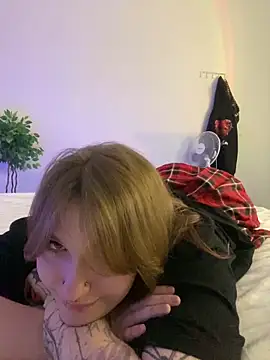  Chlo  e online show from March 2025 05:17:02 AM