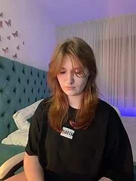  Chlo  e online show from March 2025 02:31:02 AM