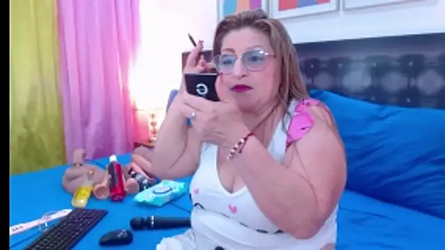 sandra 20 online show from March 2026 10:11:02 AM