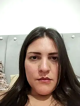 Mia Hampton online show from April 2026 10:08:02 PM