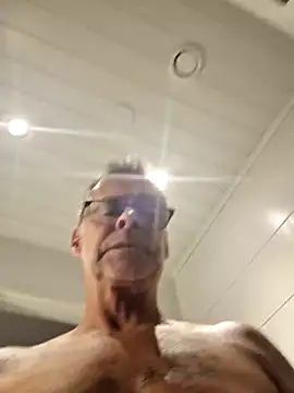 Snapshot of DarrenSullivanSlut chatting on February 2025 11:46:02 AM DarrenSullivanSlut online show from February 2025 11:46:02 AM