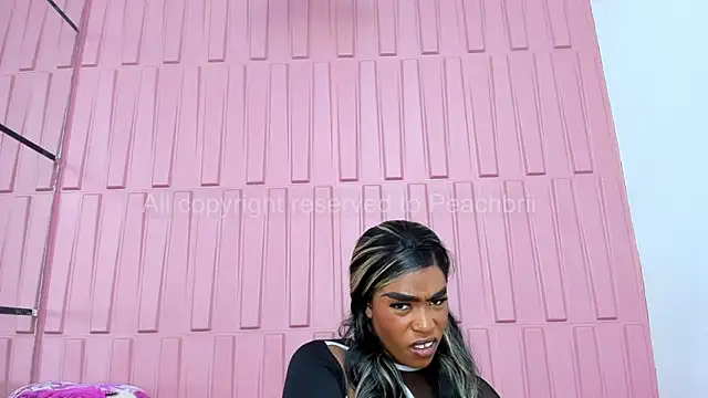 Briana Wells  online show from September 2025 01:35:02 PM