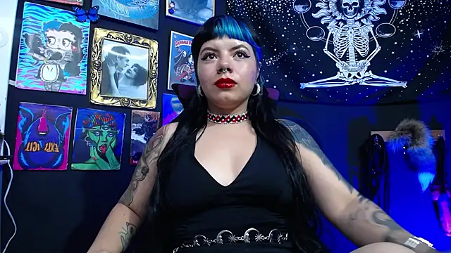 Yourmadame P online show from January 2025 01:47:01 AM