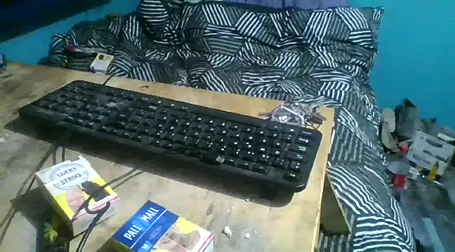 malekon76 online show from February 2025 08:18:02 AM