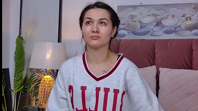 Snapshot of NicolLopeze chatting on January 2025 05:08:01 PM NicolLopeze online show from January 2025 05:08:01 PM