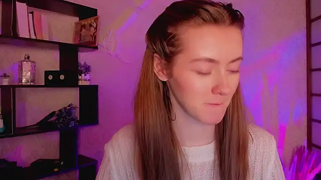 KateCuddle online show from January 2025 05:30:01 AM