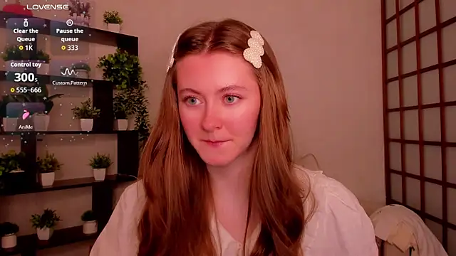 Snapshot of KateCuddle chatting on May 2026 02:40:02 AM KateCuddle online show from May 2026 02:40:02 AM