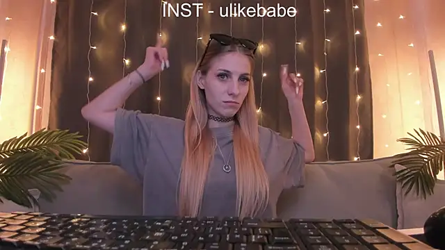 Anna Fink online show from March 2025 10:32:01 AM