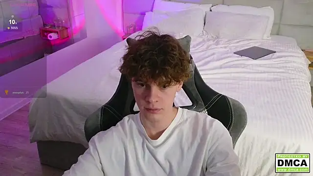 cute thomas online show from December 2024 01:03:01 AM