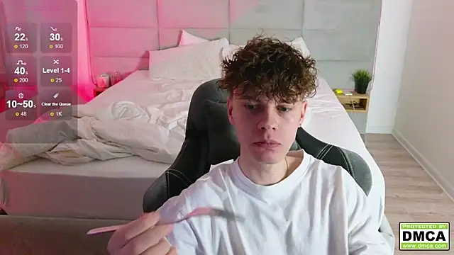 cute thomas online show from January 2025 07:08:01 PM