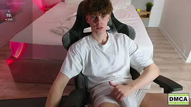 cute thomas online show from February 2025 09:20:02 PM