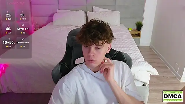 cute thomas online show from February 2025 08:21:01 PM