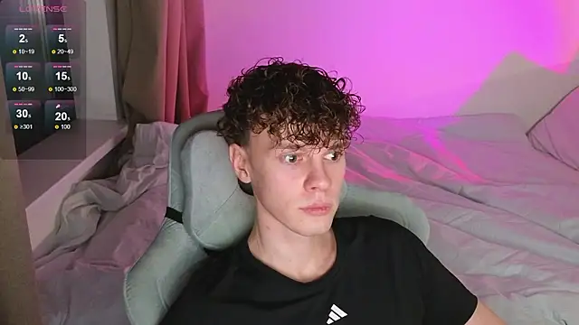 cute thomas online show from March 2026 07:14:02 PM