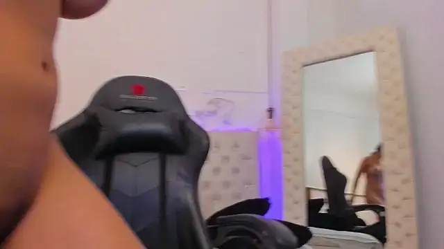 xiomara  cortes online show from February 2025 10:31:02 PM